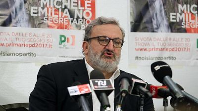 Emiliano indagato:Procura chiede proroga Emiliano indagato:Procura chiede proroga