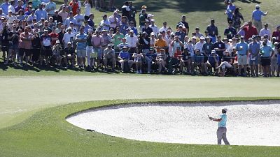 Masters: Woods comincia tra gli applausi Masters: Woods comincia tra gli applausi