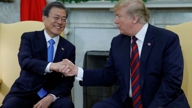 ترامب يقول إنه يبحث عقد اجتماعات جديدة مع زعيم كوريا الشمالية
