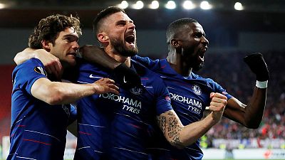 Late Alonso header gives Chelsea win in Prague