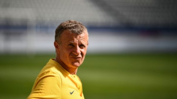 Comme les garçons? "Un foot un peu plus technique" chez les filles, pour Patrice Lair Comme les garçons? "Un foot un peu plus technique" chez les filles, pour Patrice Lair