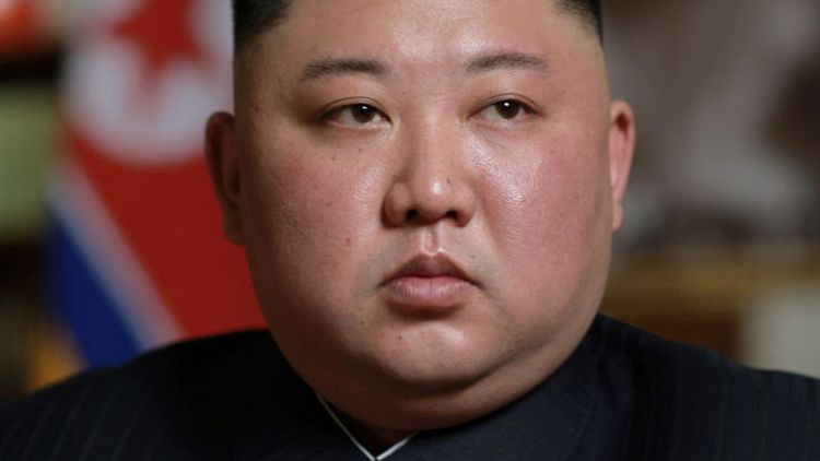 زعيم كوريا الشمالية يجري تعديلات في القيادة ويشدد قبضته على السلطة