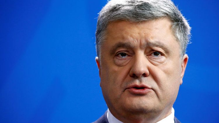 Defiant Poroshenko - Ukraine's voters will choose substance over style in election