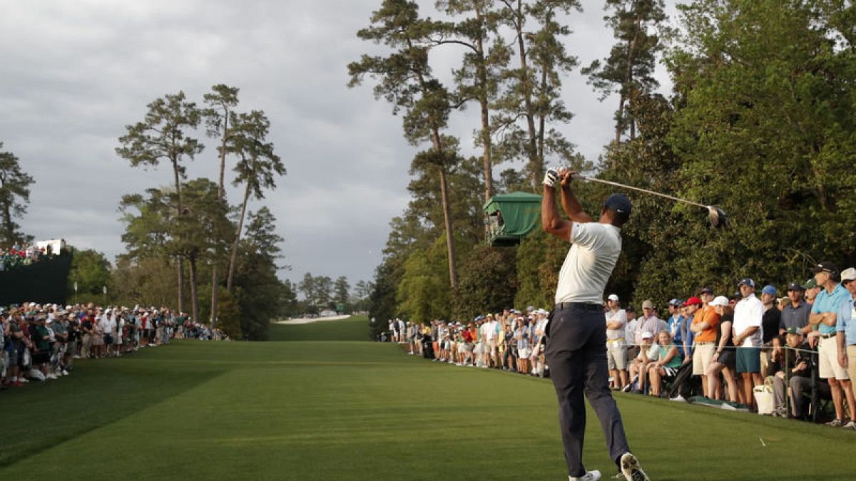 Golf Masters play suspended due to dangerous weather Euronews