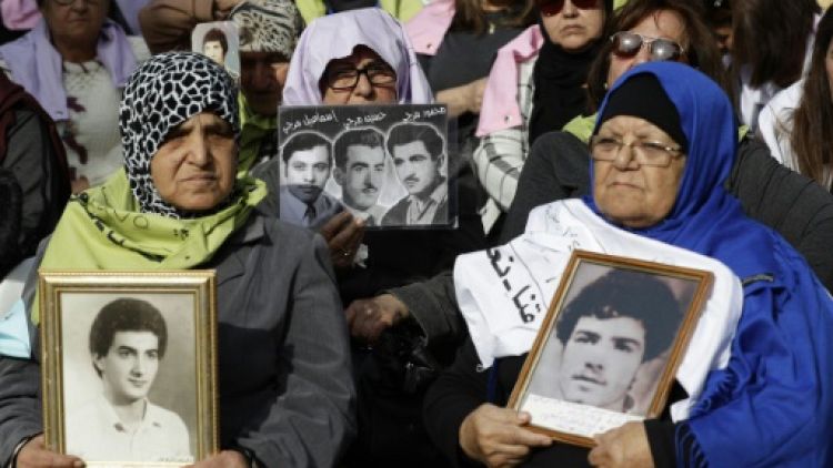 Liban: 44 ans après la guerre, une lueur d'espoir pour les proches des disparus