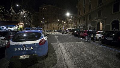 Abusi su allieve a lezioni chitarra Abusi su allieve a lezioni chitarra