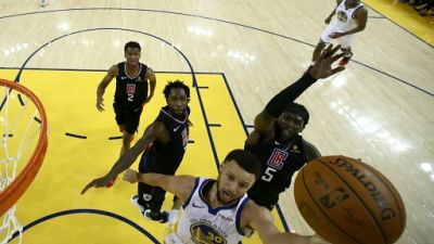 NBA: Golden State fonce, faux départ pour Toronto et Philadelphie NBA: Golden State fonce, faux départ pour Toronto et Philadelphie