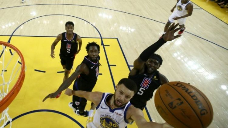 NBA: Golden State fonce, faux départ pour Toronto et Philadelphie