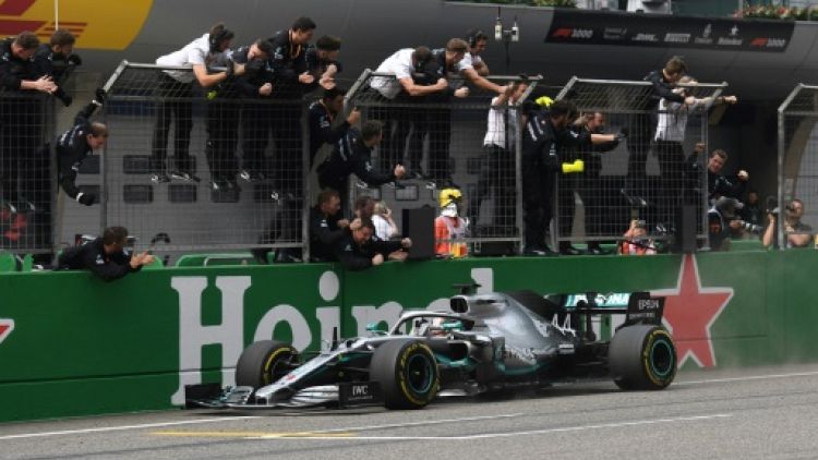 GP de Chine: Hamilton (Mercedes) gagne et prend la tête du Championnat