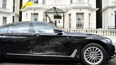 Le suspect d'un incident devant l'ambassade d'Ukraine à Londres interné