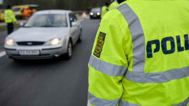 Danemark: 23 arrestations après un rassemblement antimigrants à Copenhague Danemark: 23 arrestations après un rassemblement antimigrants à Copenhague