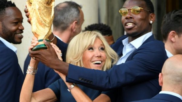 Des crampons et des maillots de Pogba aux enchères Des crampons et des maillots de Pogba aux enchères