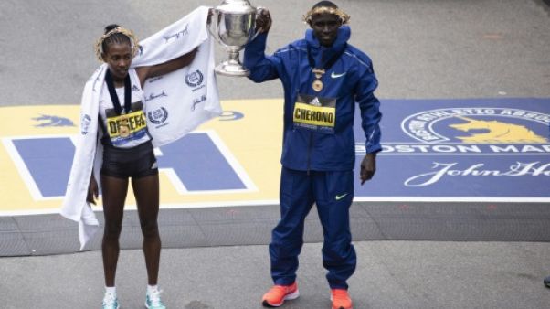 Marathon de Boston: Cherono au sprint, Degefa sans rivale Marathon de Boston: Cherono au sprint, Degefa sans rivale