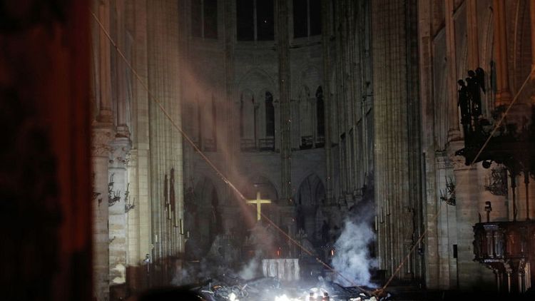 وزير فرنسي: التحقيقات مستمرة لمعرفة سبب حريق كاتدرائية نوتردام