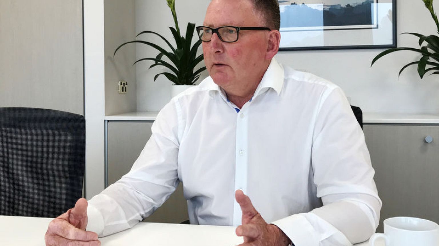A tricky read? NZ central bank chief wrong-foots markets