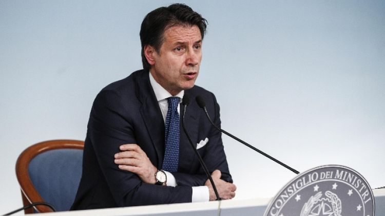 Alitalia: Conte, piano per rilancio