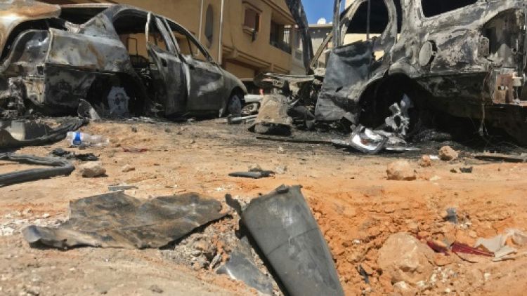 Libye: l'ONU en quête d'unité pour réclamer un cessez-le-feu, roquettes sur Tripoli