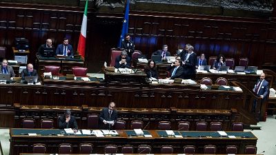 Def: ok Camera a risoluzione maggioranza Def: ok Camera a risoluzione maggioranza