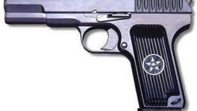 Nozze tra ragazzi finisce in sparatoria Nozze tra ragazzi finisce in sparatoria