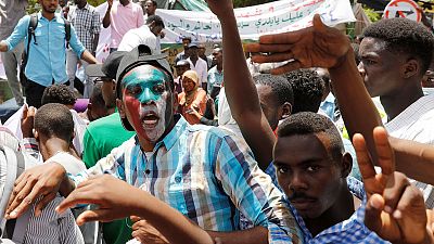 Sudanese authorities arrest members of Bashir's party - source Sudanese authorities arrest members of Bashir's party - source