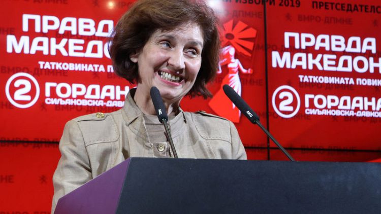 مصحح-تعادل مرشح مؤيد للغرب ومرشحة قومية بالجولة الأولى من انتخابات مقدونيا الشمالية