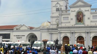 Explosions au Sri Lanka: 52 morts et centaines de blessés dans des églises et des hôtels Explosions au Sri Lanka: 52 morts et centaines de blessés dans des églises et des hôtels