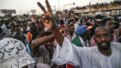 Soudan: la contestation suspend les discussions avec l'armée, veut intensifier le mouvement Soudan: la contestation suspend les discussions avec l'armée, veut intensifier le mouvement