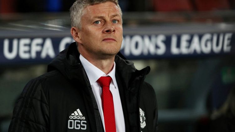 Manager Solskjaer warns Man United players as he looks to rebuild