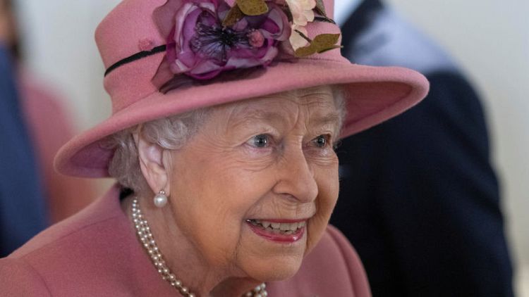 الملكة إليزابيث تحتفل بعيد ميلادها الثالث والتسعين بحضور قداس عيد القيامة