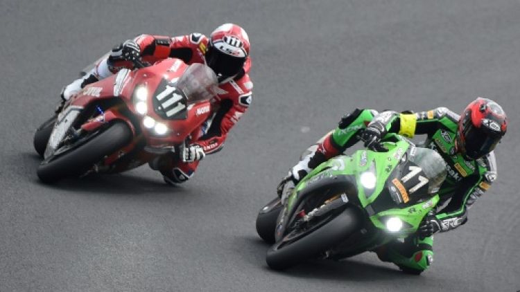 24 Heures Motos: Kawasaki remporte au bout du suspense une édition irrespirable