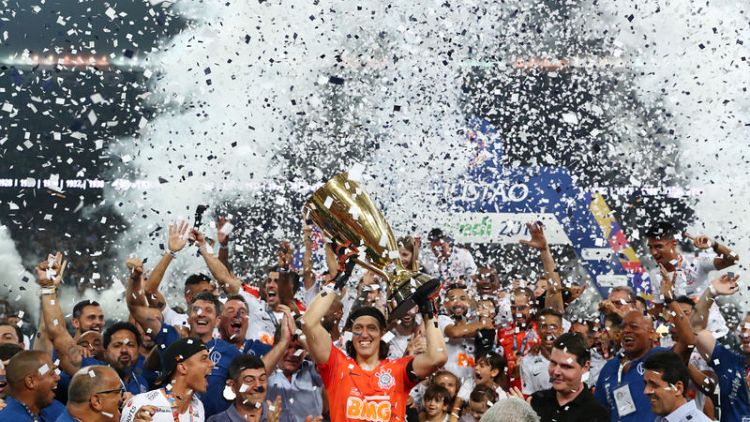 Late goal from Love gives Corinthians Sao Paulo state title