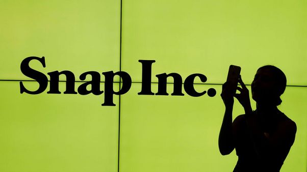 Snap returns to user growth on new shows, Android app; shares jump Snap returns to user growth on new shows, Android app; shares jump