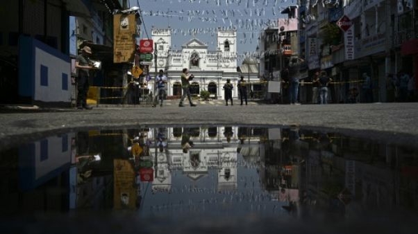 Attentats de Pâques: le Sri Lanka reconnaît une "défaillance" dans la sécurité Attentats de Pâques: le Sri Lanka reconnaît une "défaillance" dans la sécurité