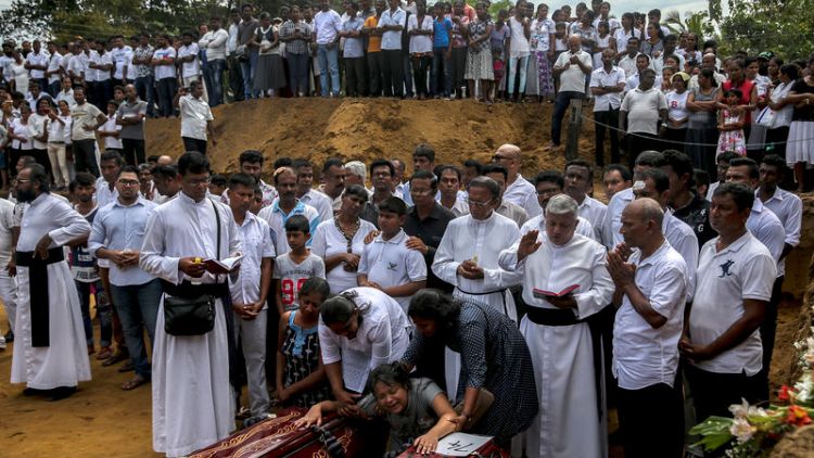 تفاصيل تظهر اشتراك انتحاريين من عائلات ثرية في تفجيرات سريلانكا