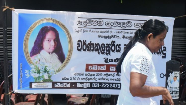 Attentats au Sri Lanka : silence dans les rues après la mort de dizaines d'enfants