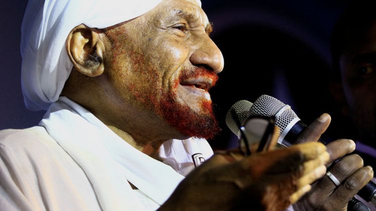 مقابلة-الصادق المهدي: السودان قد يشهد انقلابا مضادا دون اتفاق لتسليم السلطة
