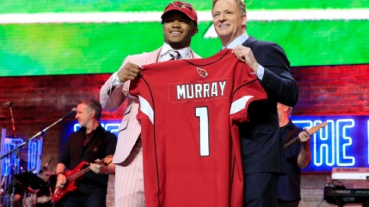 Football américain: le phénomène Murray, 1er choix de la Draft 2019