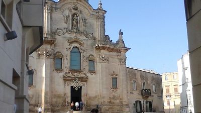 Coriandoli su sposi? A Matera non si può Coriandoli su sposi? A Matera non si può