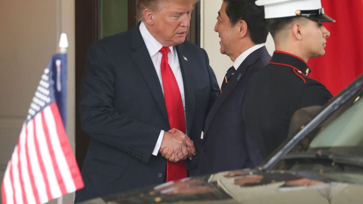 ترامب: أمريكا واليابان لديهما فرصة لإبرام اتفاق تجاري بحلول مايو