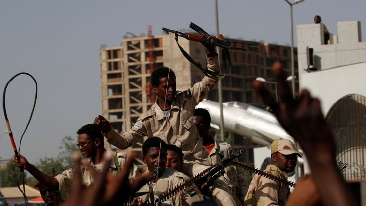 مصدران: اتفاق الجيش السوداني والمعارضة من حيث المبدأ على تكوين مجلس مشترك