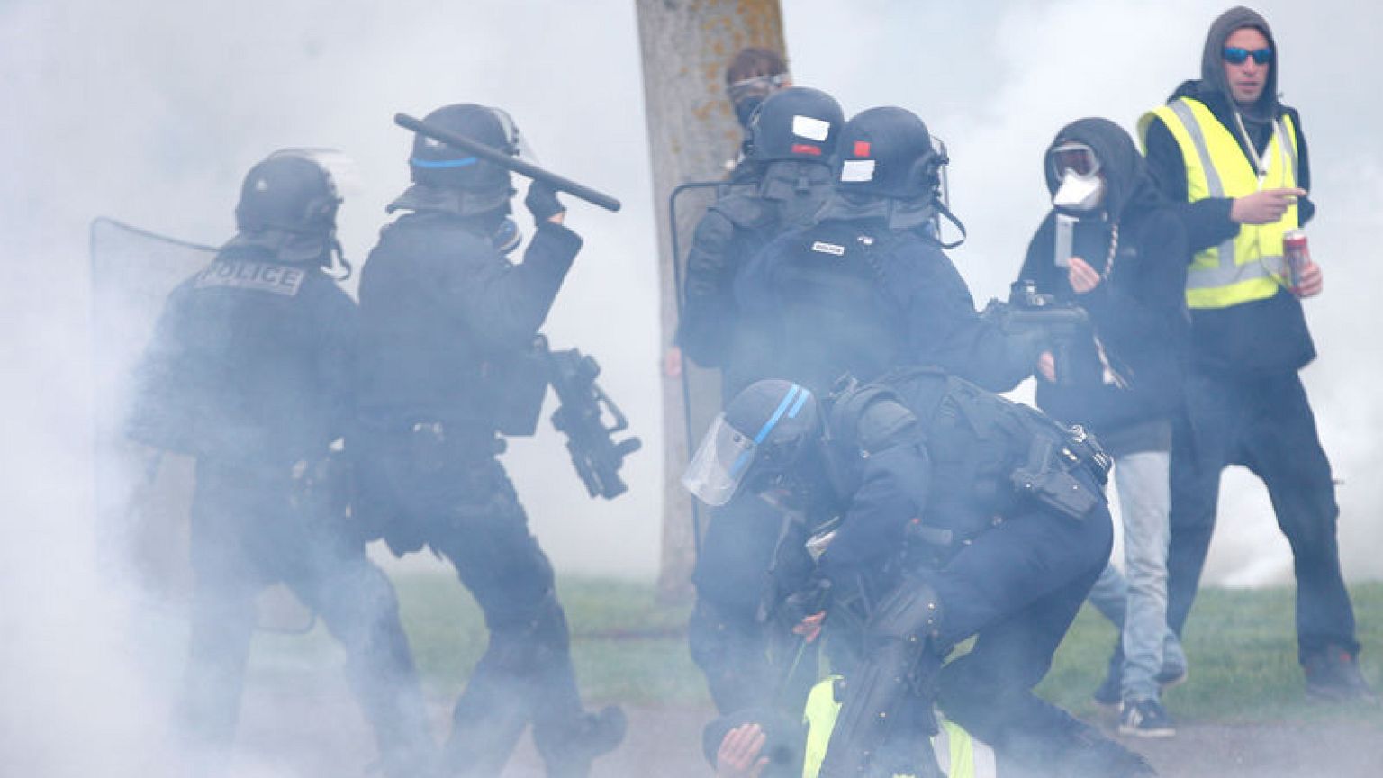 French police, yellow vests protesters clash in Strasbourg