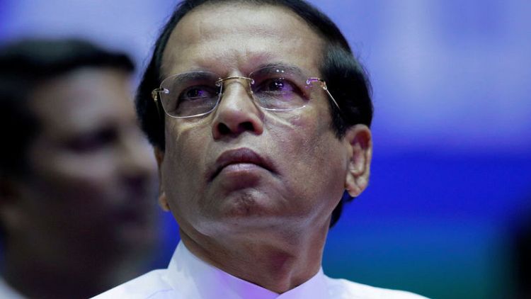 رئيس سريلانكا يحظر جماعتين إسلاميتين يُشتبه بأنهما وراء تفجيرات عيد القيامة