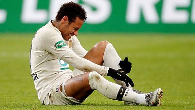 Neymar appears to strike fan after PSG lose French Cup final Neymar appears to strike fan after PSG lose French Cup final