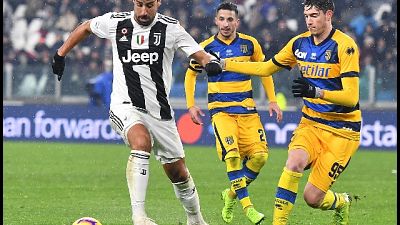 Juventus: Khedira operato al ginocchio Juventus: Khedira operato al ginocchio