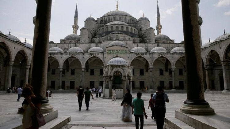 معهد الإحصاء: نمو إيرادات السياحة التركية 4.6% في الربع/1
