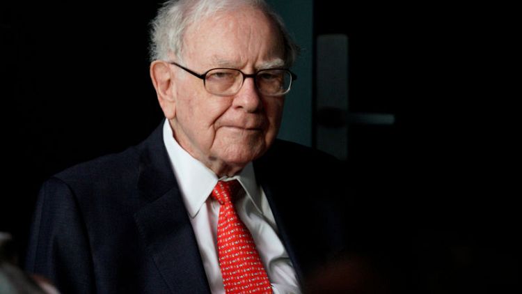 Pilgrimage to see Warren Buffett out of step with populist mood