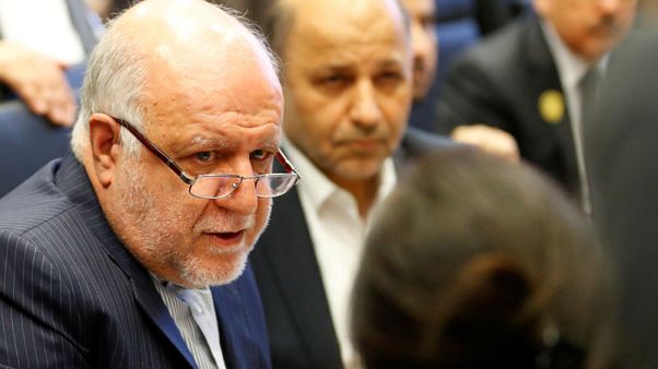وزير النفط الإيراني: البلاد التي تستخدم النفط سلاحا تهدد أوبك وزير النفط الإيراني: البلاد التي تستخدم النفط سلاحا تهدد أوبك