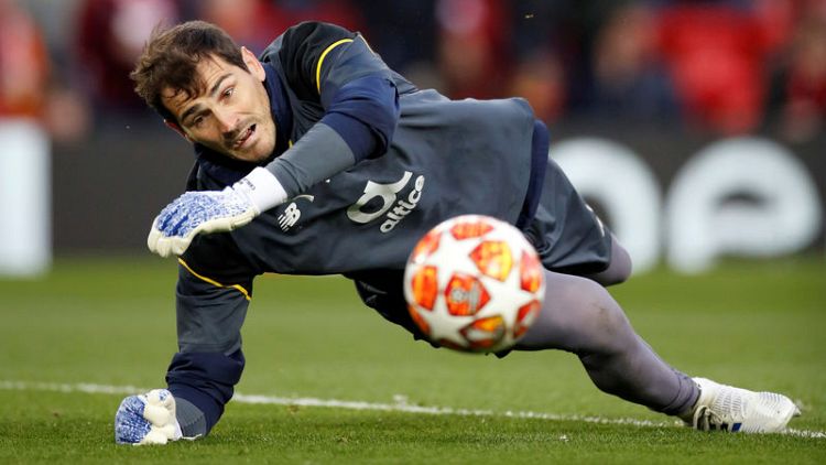 Casillas suffers heart attack, taken to hospital - Radio Renascenca