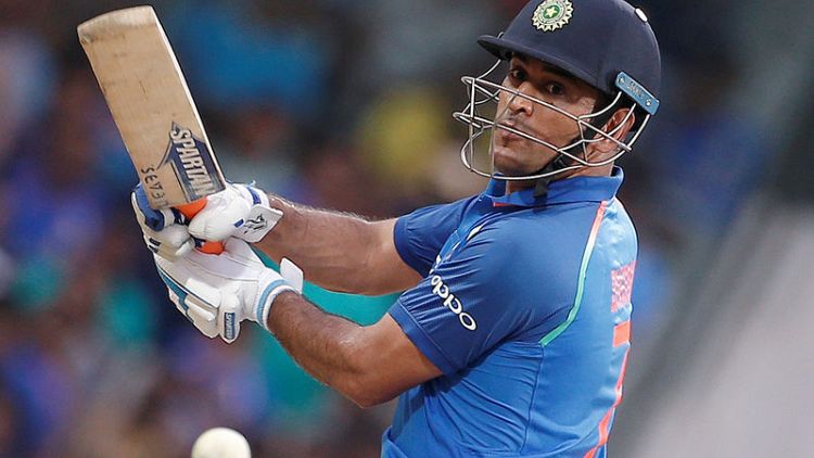 Cricket - Dhoni delights as New Zealanders struggle for gametime in IPL
