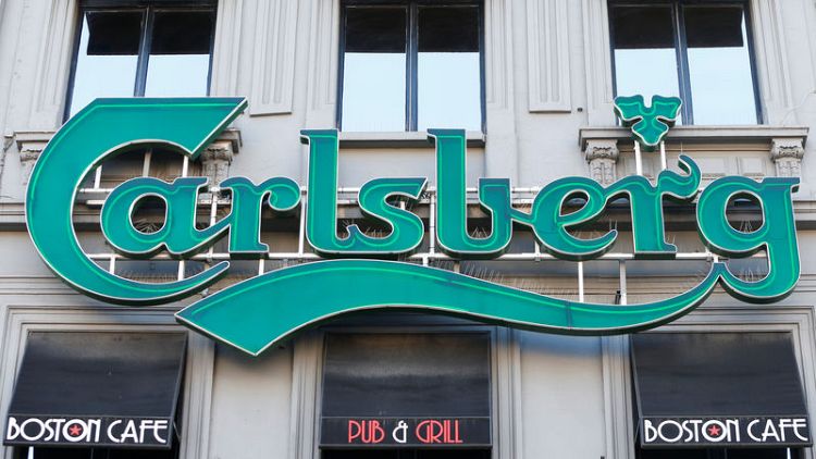 Carlsberg first-quarter sales beat estimates; brewer maintains 2019 profit outlook